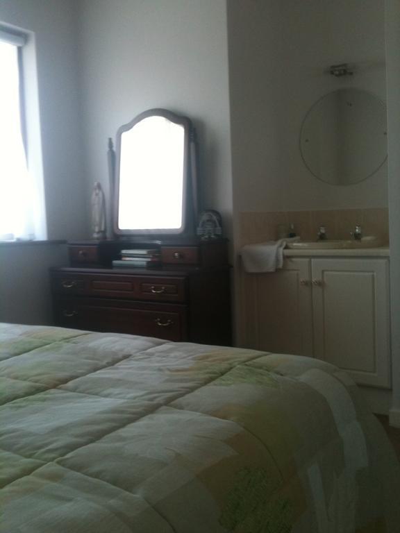 Fort House Bed & Breakfast Kilbeggan Værelse billede