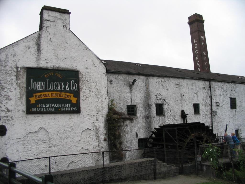Fort House Bed & Breakfast Kilbeggan Eksteriør billede